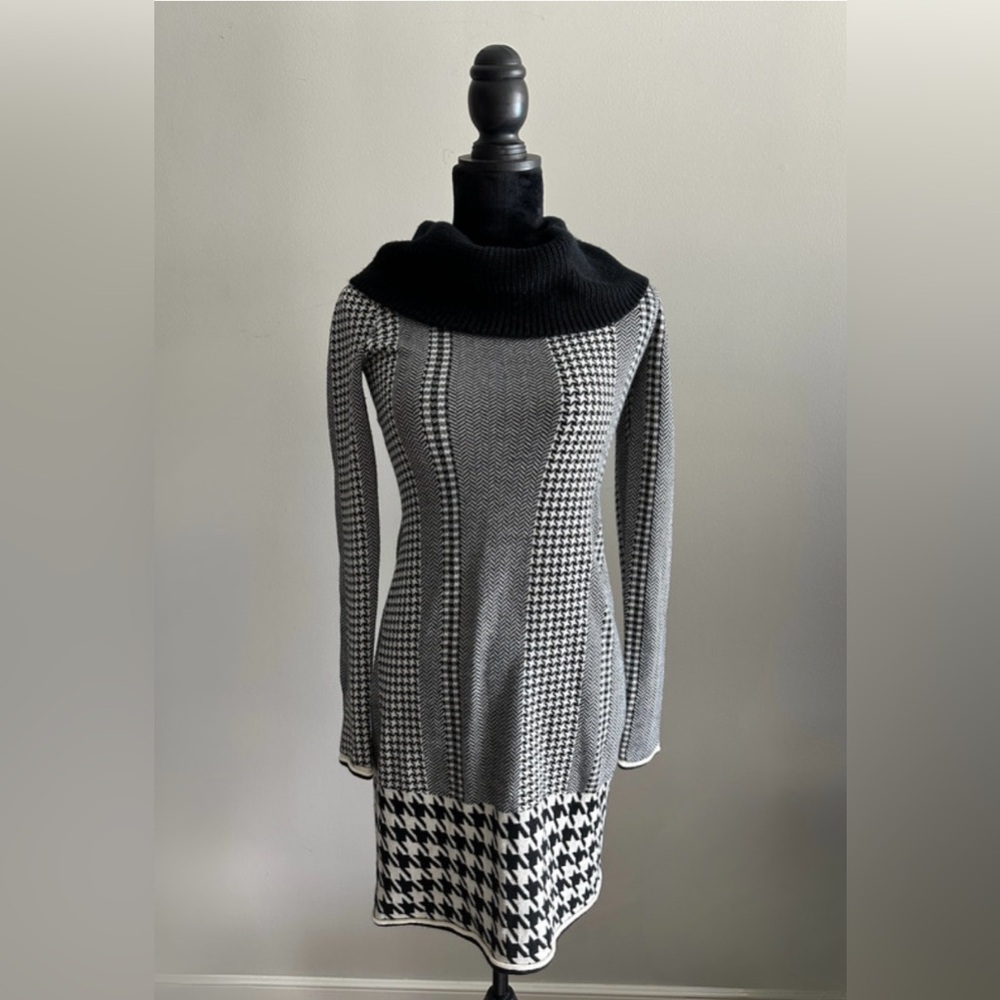 Cut25 by Yigal Azrouel - Black and White Houndstooth Sweater Dress